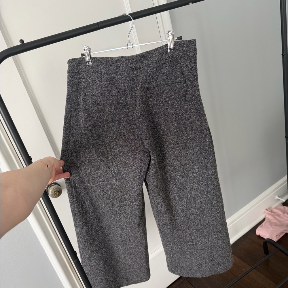 Ann Taylor Charcoal Wide-Leg Cropped Pants - Picture 2 of 5